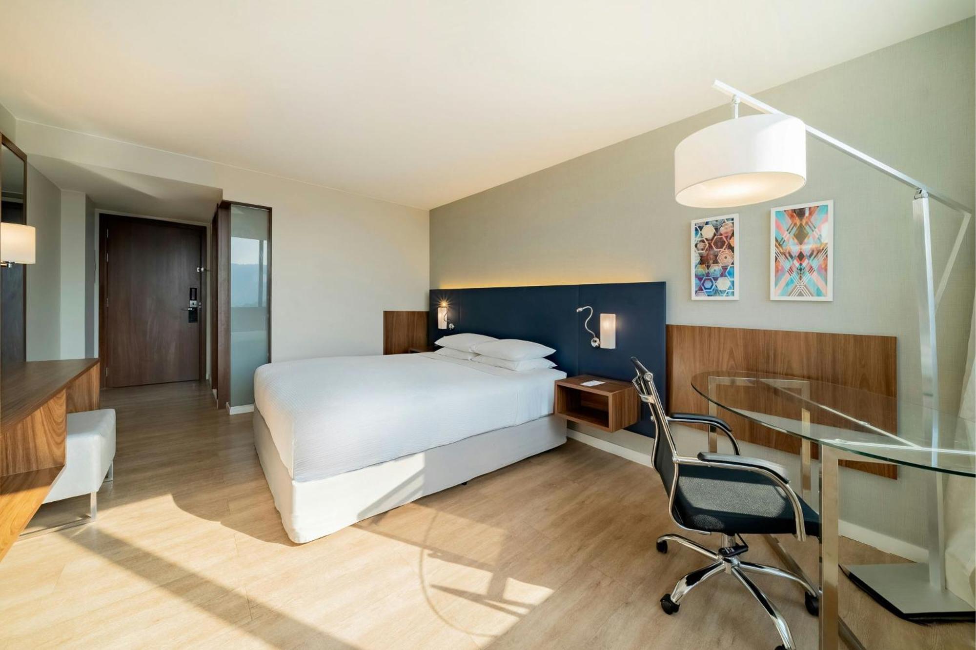 Courtyard By Marriott Rio De Janeiro Barra Da Tijuca — Fotos 1